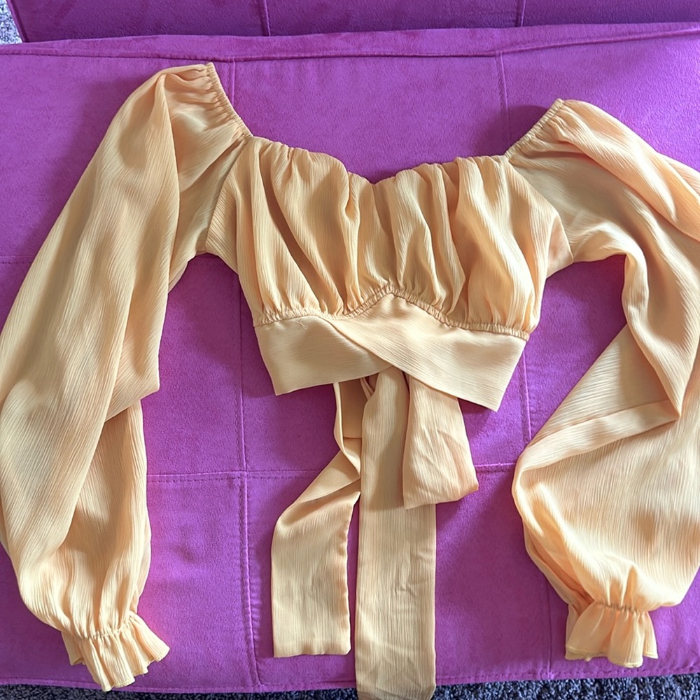 Yellow off the shoulder crop top Size Small